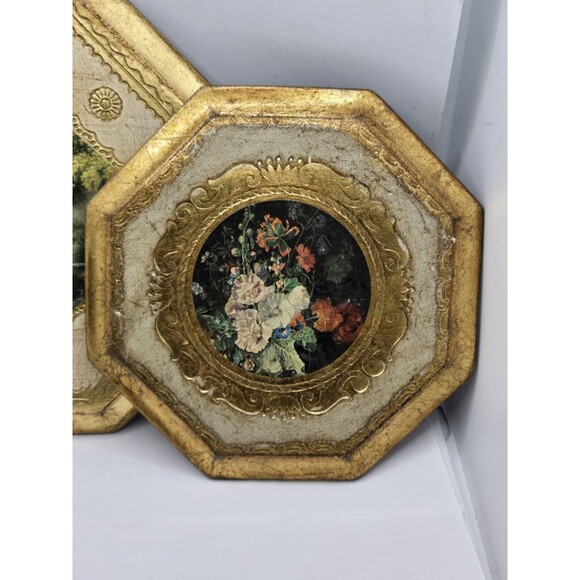 Vintage Italian Antiqued Florentine Plaques Paintings Set of 2 Hexagon Shaped - Picture 4 of 9